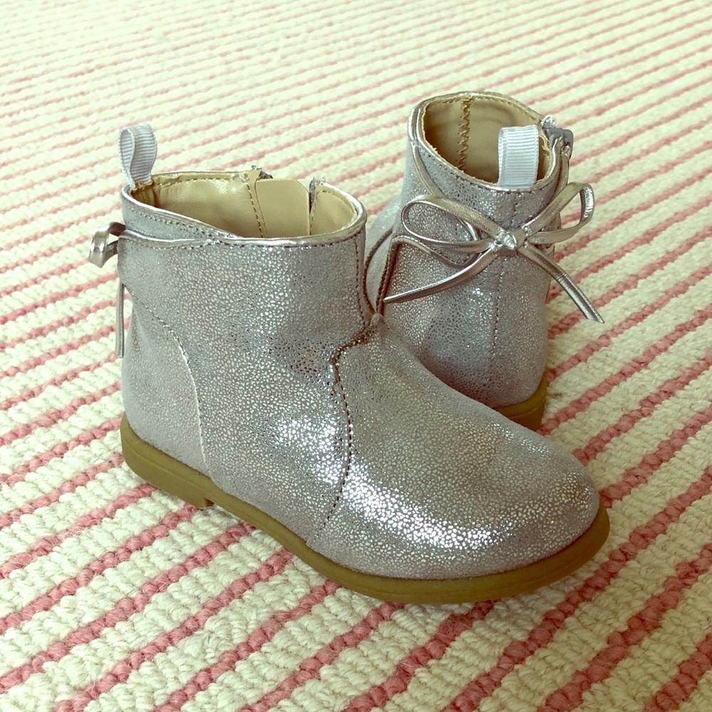 Gymboree Toddler Girls Silver Ankle Boots